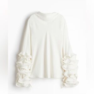 H&M Cream Ruffle Sleeve Blouse